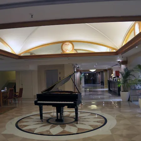 Ramada Plaza By Wyndham Palm Grove-2