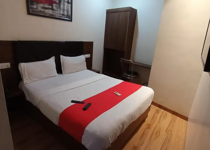 Deluxe Residency Hotel Mumbai