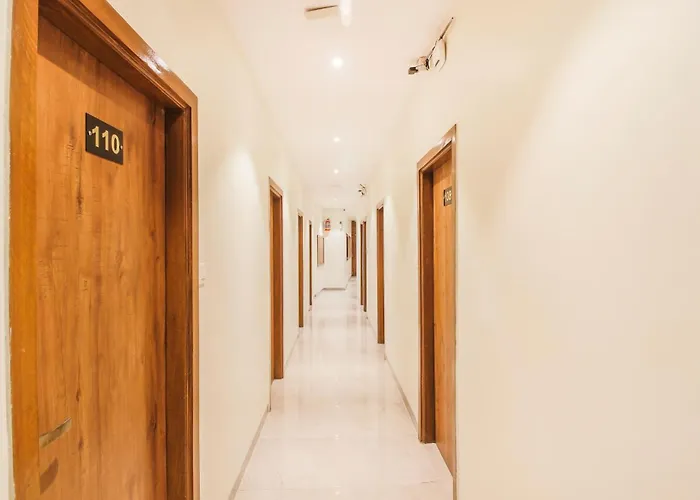 Deluxe Residency Hotel Mumbai